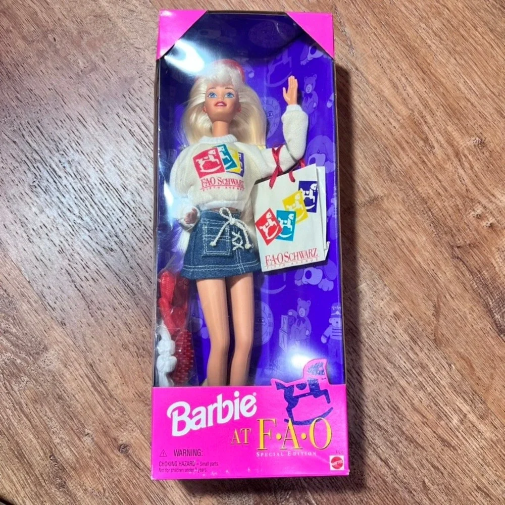 Mattel Barbie at FAO Schwarz Special Edition 1996‎ Doll 17298 New In Box
